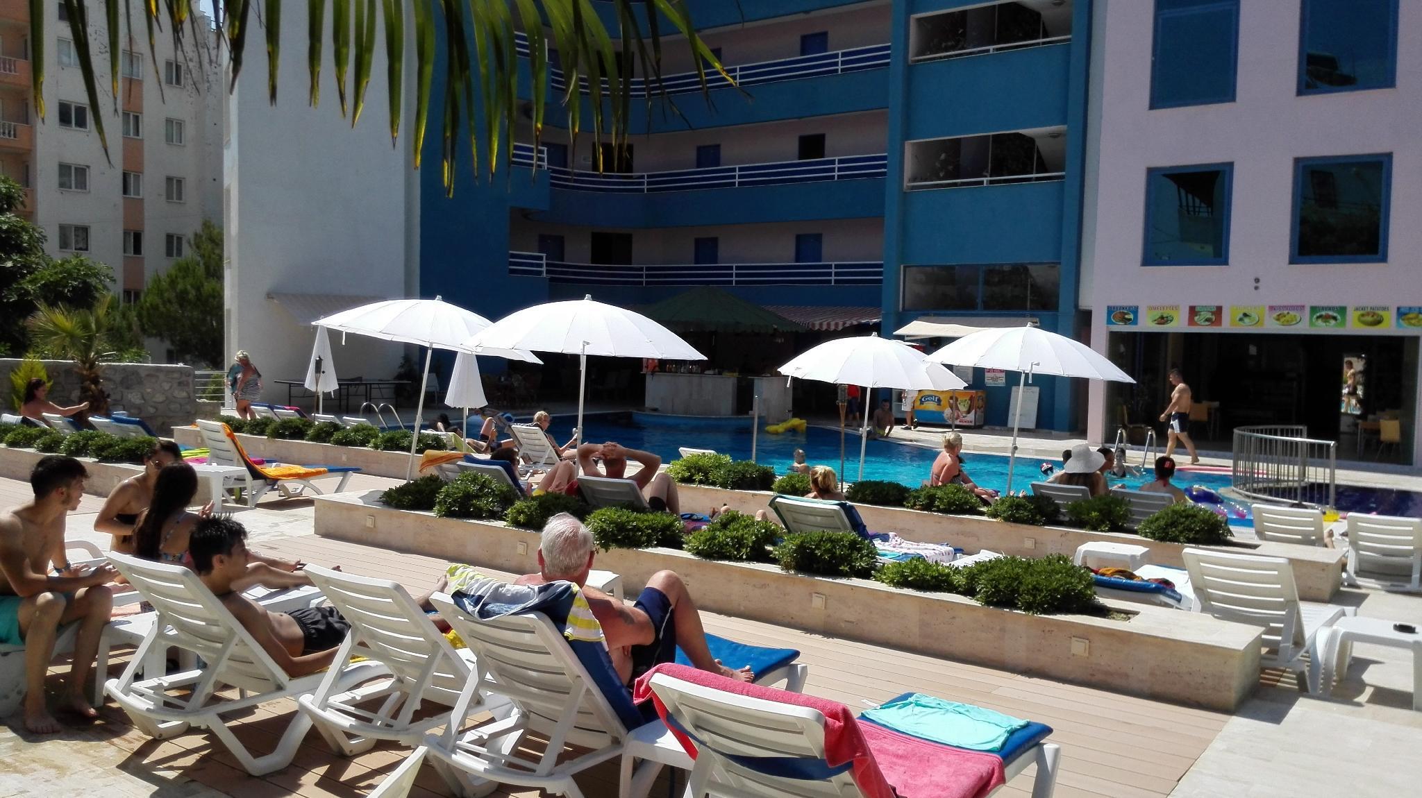 Tuntas Family Suites Kusadası Exterior foto